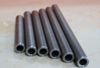 ASTM A106 Ống thép liền mạch cho đường dầu khí 13,7 đến 1016mm